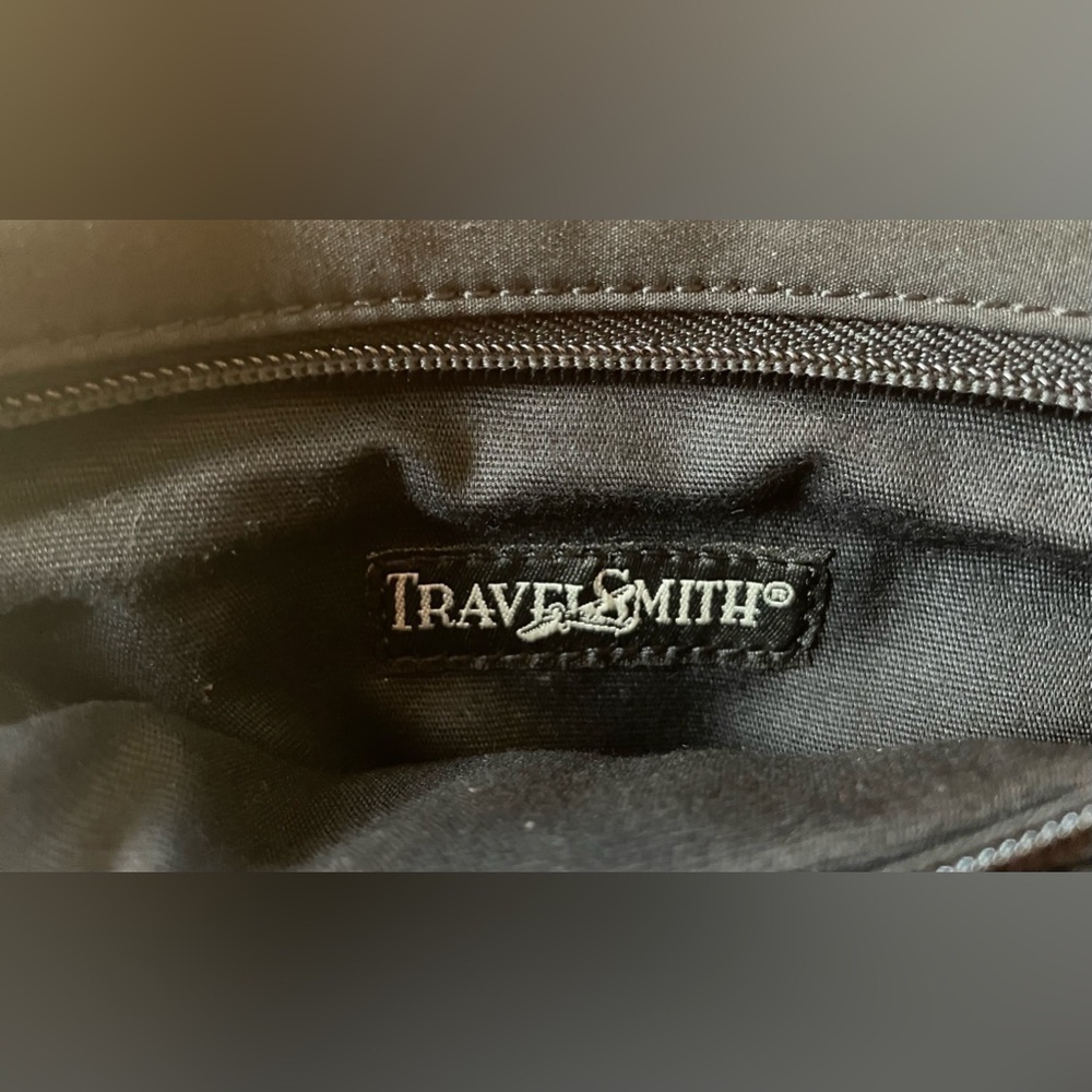 TravelSmith Crossbody Bag - Picture 6 of 6